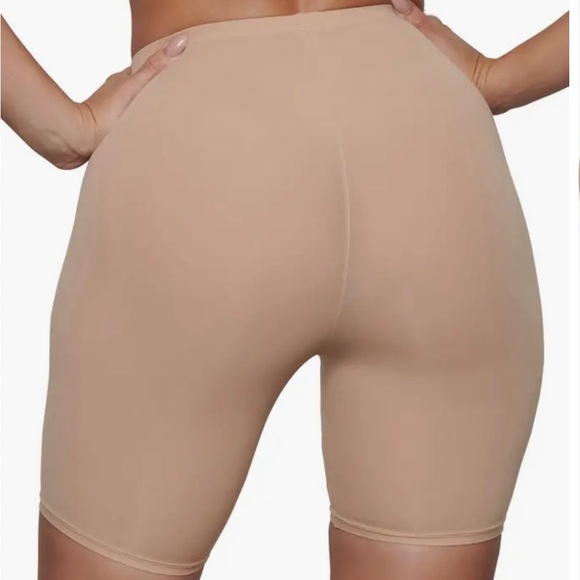 Skims Fits Everybody Bike Short - Picture 2 of 8